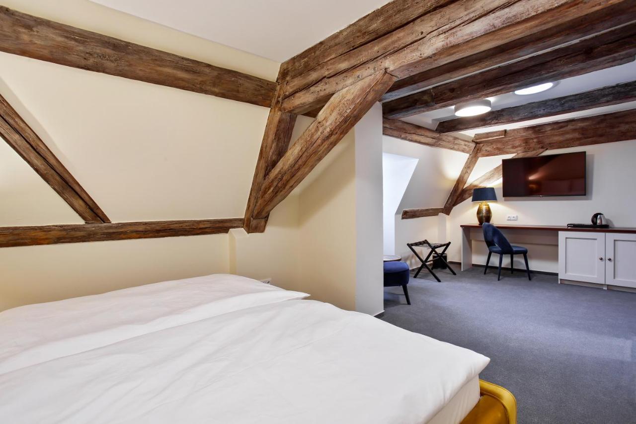 פודבראדי Castle Hotel & Wellness מראה חיצוני תמונה